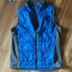 Colombia Youth Boys Light Puffer Vest Size Medium